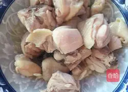 Illustration of how to make mushroom and chicken nuggets 3