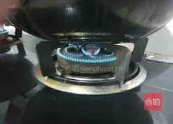 Illustration of how to make Huanghui bacon 13