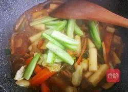 Illustration of Korean Palace Fried Rice Cake 13