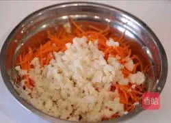 Illustration of how to make steamed meatballs 4