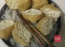 Illustration of how to make fat beef in sour soup 3