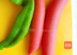 Illustration of how to stir-fry No.6 intestines with pepper 1