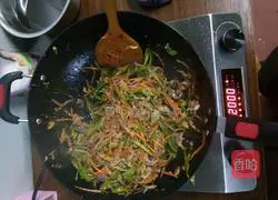 Illustration of home-cooked fish-flavored shredded pork 6