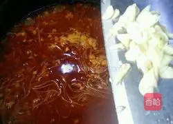 Illustration of how to make minced meat vermicelli pot 8