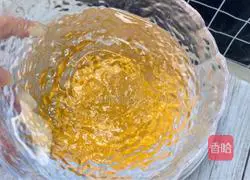 Illustration of how to make crab roe tofu 4