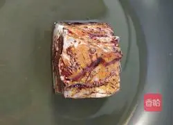 Illustration of how to make braised pork with pickles 4