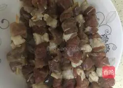 Illustration of how to make kebabs 3