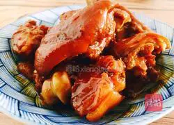 How to make rice cooker pig's trotters Illustration 5