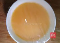 Illustration of how to make shrimp and egg custard 5