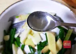 Illustration of how to make steamed pomfret 13