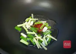 Illustration of how to make cuttlefish with pickled pepper 5