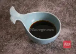 Illustration of how to make stir-fried pork with cabbage 3