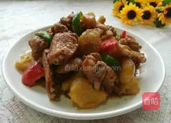 Illustration of how to make potato braised chicken 11