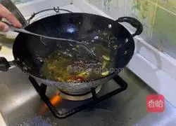 Illustration of how to make pickled fish 3