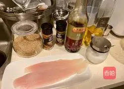Illustration of how to make pan-fried pangasius with cumin 1