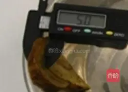 Illustration of how to cook bullfrog with black truffle, wild porcini mushrooms 3