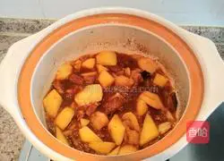 Illustration of how to make potato stuffed pork belly 3