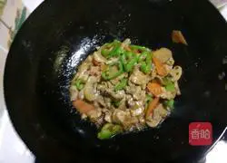 Illustration of how to make fried pork slices with mushrooms 10