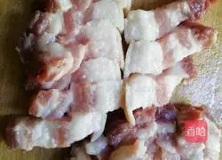 Illustration of how to make braised pork 1