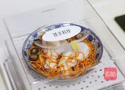 Illustration of how to steam chicken legs with Cordyceps flowers 8