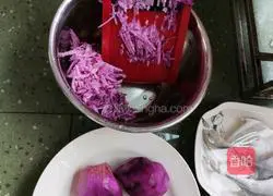 Illustration of how to make Dashu Yuanzi (foot potato) 1