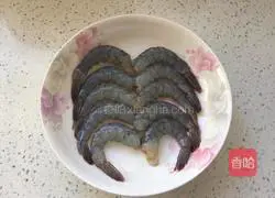 Illustration of how to make fried shrimp steak 2