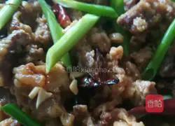 Illustration of how to make short crispy pork 8