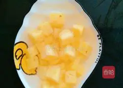 Illustration of how to make pineapple sweet and sour meat 5