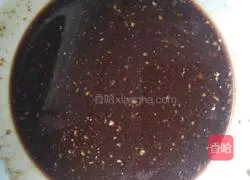 Illustration of how to make garlic tomato box 8