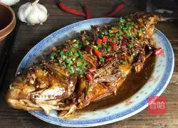 Braised silver carp recipe 13