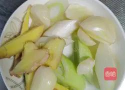 Illustration of Beef Stew with Potatoes and Tomatoes 4