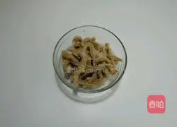 Illustration of how to make fried tripe with coriander 1