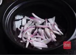 Illustration of how to make dry pot thousand-page tofu 12