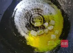 Pork Ribs Stewed with Beans (Illustration of the Sweet Version 3)