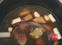 Illustration of Braised Pork and Potatoes 9