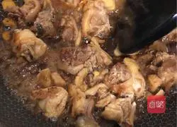 Illustration of how to make Hakka Niang wine chicken 8