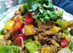 Illustration of Sichuan Style Large Plate Chicken 13