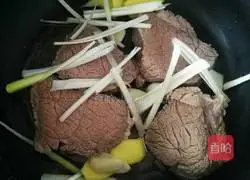 Illustration of how to make braised beef 7