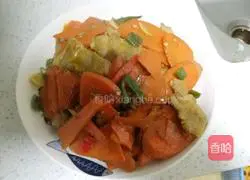 Illustration of how to make carrots and fried meat 4