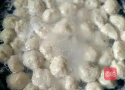 Illustration of how to make fish ball soup 12