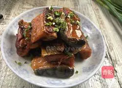 Steamed cured fish in lotus leaves Practice illustration 14