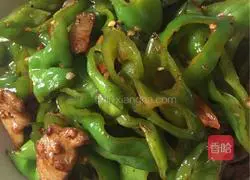 green pepper Illustration of twice-cooked pork 3