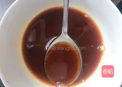 Illustration of how to make teriyaki chicken leg rice 4