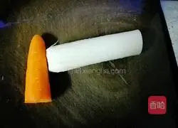 Illustration of how to make stuffed loofah 1