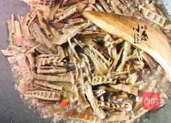 Illustration of how to make dried bamboo shoots with rice 8