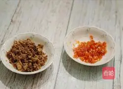 Illustration of how to make garlic shrimps 2