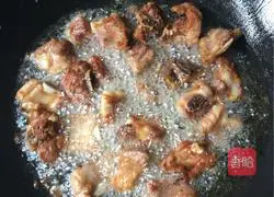 Illustration of how to make sweet and sour pork ribs 4