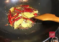 Illustration of how to make spicy crayfish 6