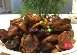 Illustration of how to make mushroom and chicken nuggets 16