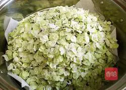 Illustration of how to make steamed elm money 3